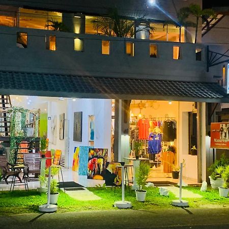 El Corazon De Hikkaduwa Bed & Breakfast Exterior photo