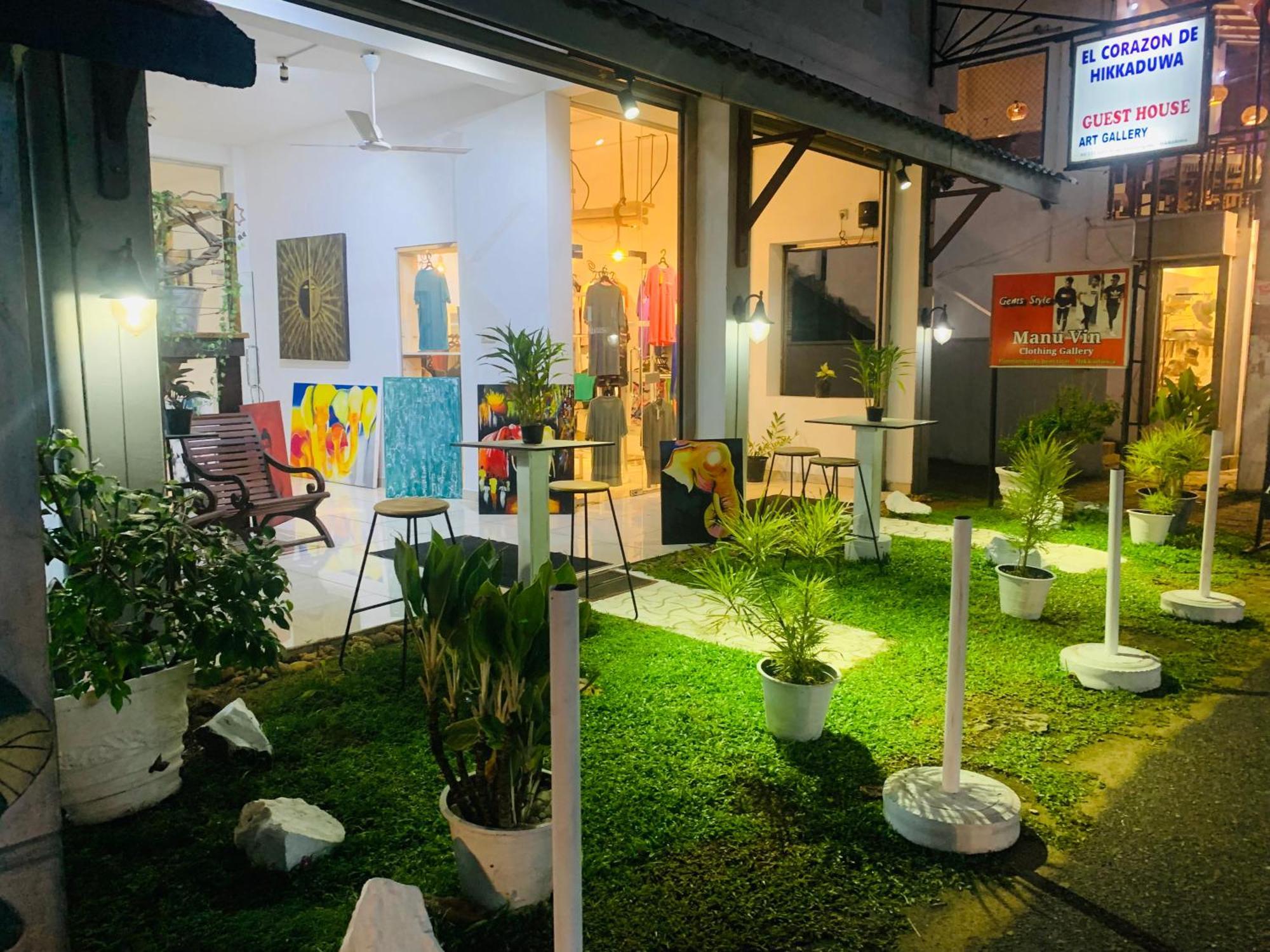 El Corazon De Hikkaduwa Bed & Breakfast Exterior photo