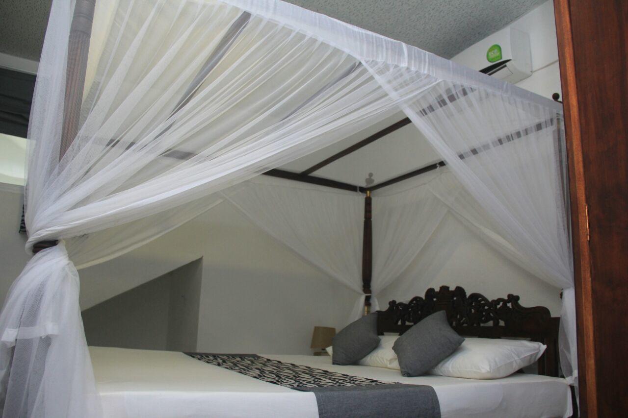 El Corazon De Hikkaduwa Bed & Breakfast Exterior photo