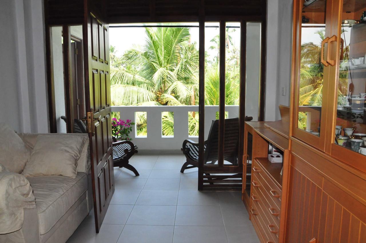 El Corazon De Hikkaduwa Bed & Breakfast Exterior photo